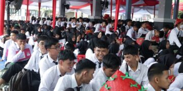 Fakultas Ilmu Sosial UNP Sambut 1.575 Mahasiswa Baru