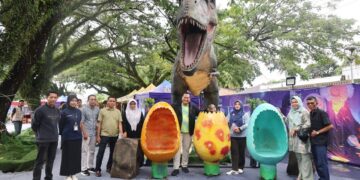 Wahana Dino Planet Hadir di Kota Pariaman