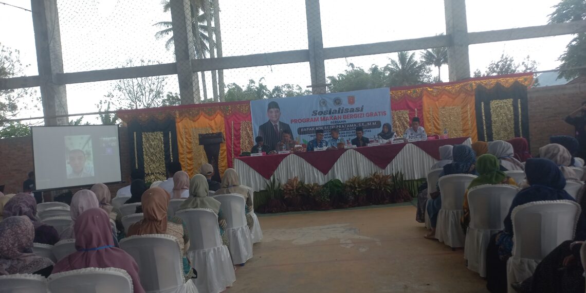 Sosialisasi Program MBG di Agam, Ade Rezki: Wujudkan Generasi Sehat untuk Indonesia Emas