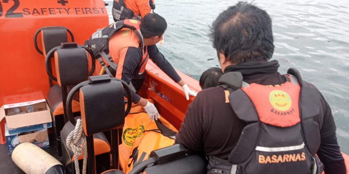 Pencarian Tiga Nelayan Hilang di Padang Berakhir: Dua Ditemukan Meninggal, Satu Selamat