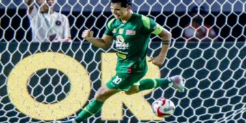 Kesulitan Atasi Permainan Rapat Semen Padang FC, Pelatih Persebaya: Beruntung, Bruno Cetak Gol