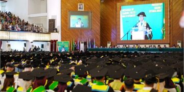 Unand Wisuda 1.528 Mahasiswa, Rektor Tegaskan Sikap Humanis Bela Palestina