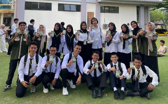 Mahasiswa UNP Kembangkan Bantomint, Tablet Kunyah Herbal dari Rumput Banto untuk Cegah Gigi Berlubang