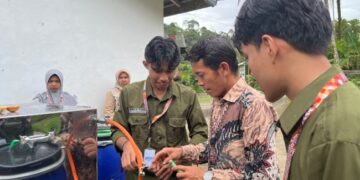 Mahasiswa UNP Ubah Limbah Pinang Jadi Biogas dan Pewarna Tekstil