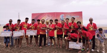 Ingozda Sagala Hetrik, RKPS Pariaman Angkat Piala Bola Pantai Sumatera Barat Edisi Perdana di Pasie Jambak