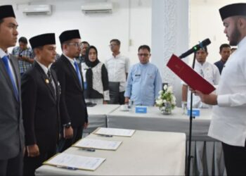 Tiga Nama Ini Dilantik Sebagai Dewan Pengawas Perumda AM Kota Padang Untuk Sisa Masa Jabatan 2023-2027