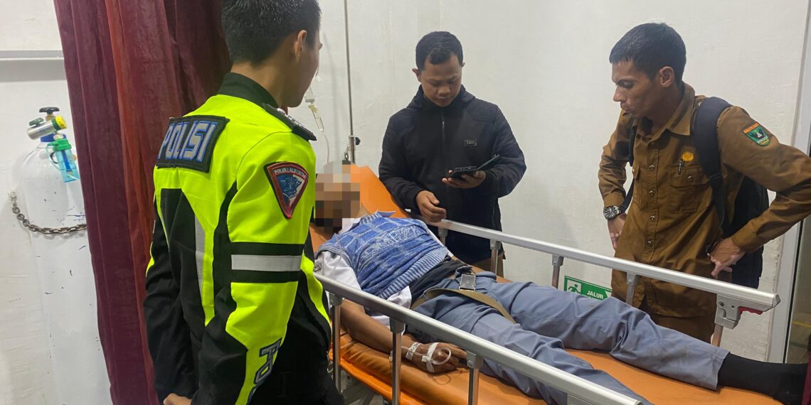 Motor Pelajar Tergelincir Usai Gagal Mendahului Mobil di Jalan Solok–Padang, ini Kronologinya