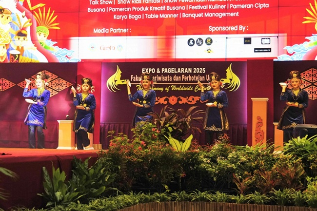 FPP UNP Laksanakan Pagelaran dan Expo The Harmony of Worldwide Cultures