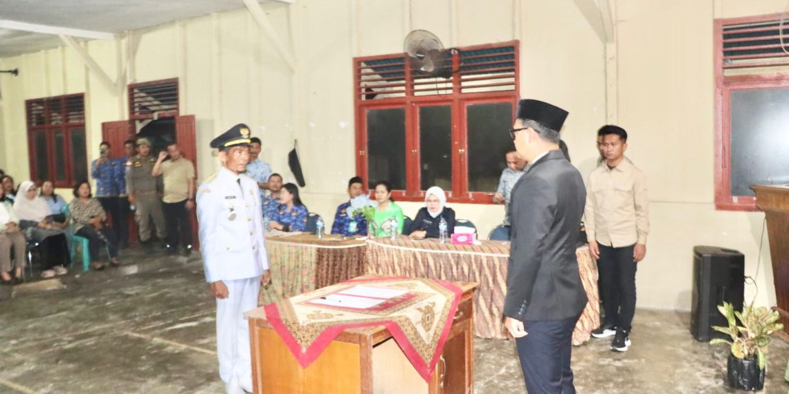 Bupati Rinto Wardana Plot Sipora Selatan Jadi ‘Kota Surfing Dunia’. Camat Baru Terima 5 Tugas Khusus