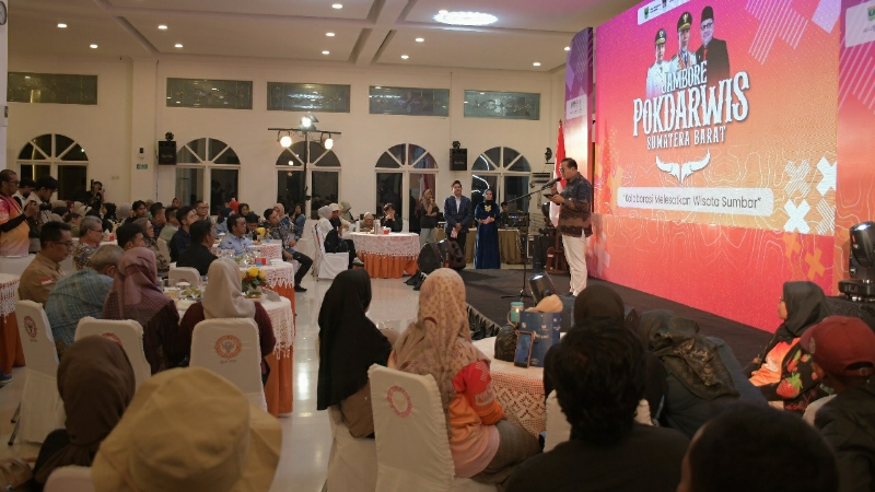 PT Semen Padang Tuan Rumah Jambore Pokdarwis Sumbar