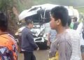 BREAKING NEWS: Kecelakaan Beruntun Terjadi di Panorama II Sitinjau Lauik Enam Mobil Terlibat, Jalur Sitinjau Lauik Macet Parah
