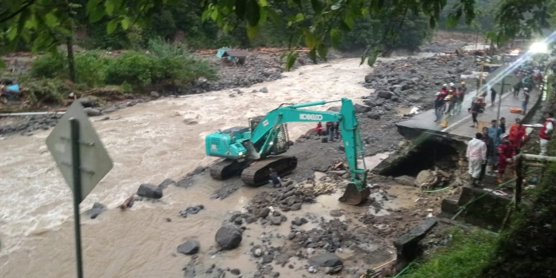 Balai Jalan Targetkan Jalur Darurat di Lembah Anai Selesai dalam Sepekan