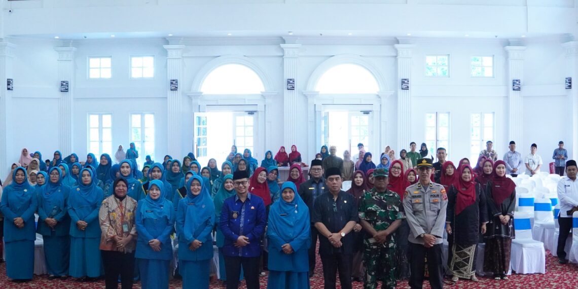 Pemko Bukittinggi Kukuhkan Bunda PAUD dan Bunda Literasi Bukittinggi