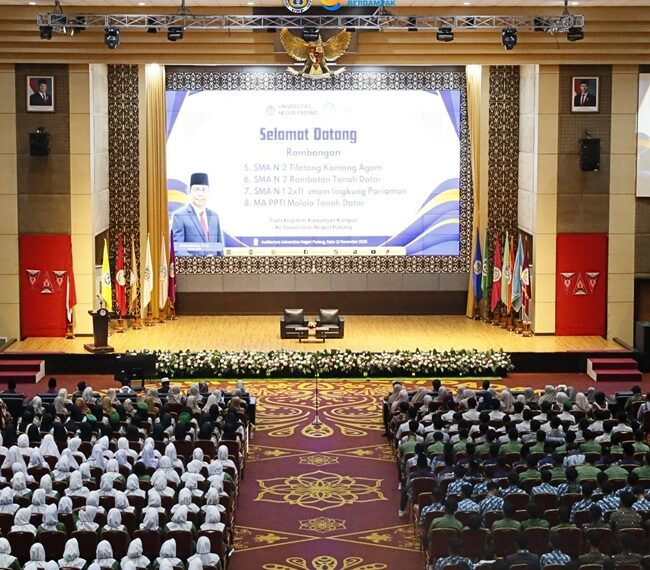 UNP Terima 1.500 Siswa dari 12 Sekolah dalam Kunjungan Edukasi