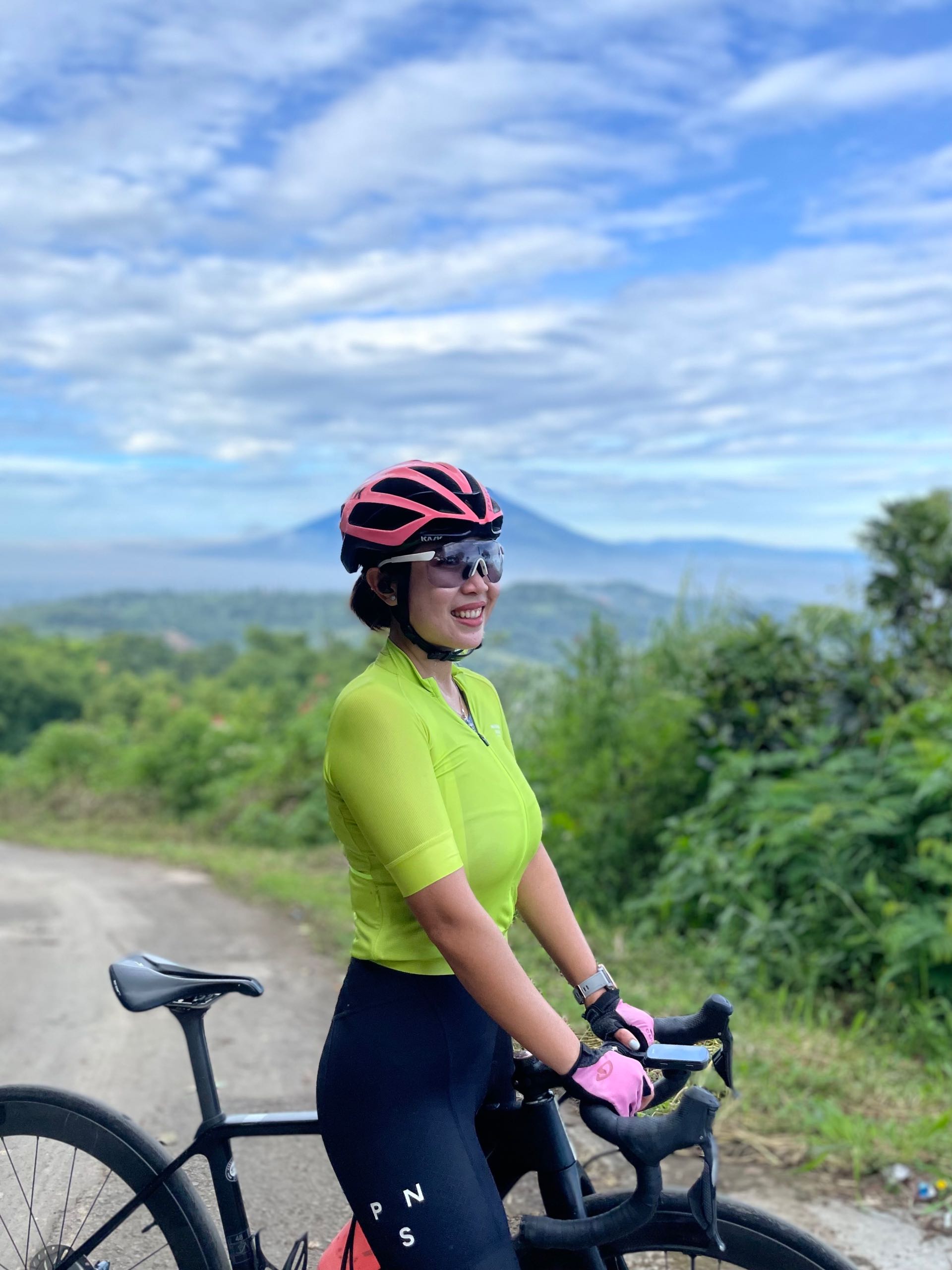 Profile picture for user M