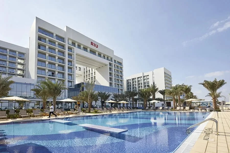 Intern in Housekeeping at RIU in the UAE