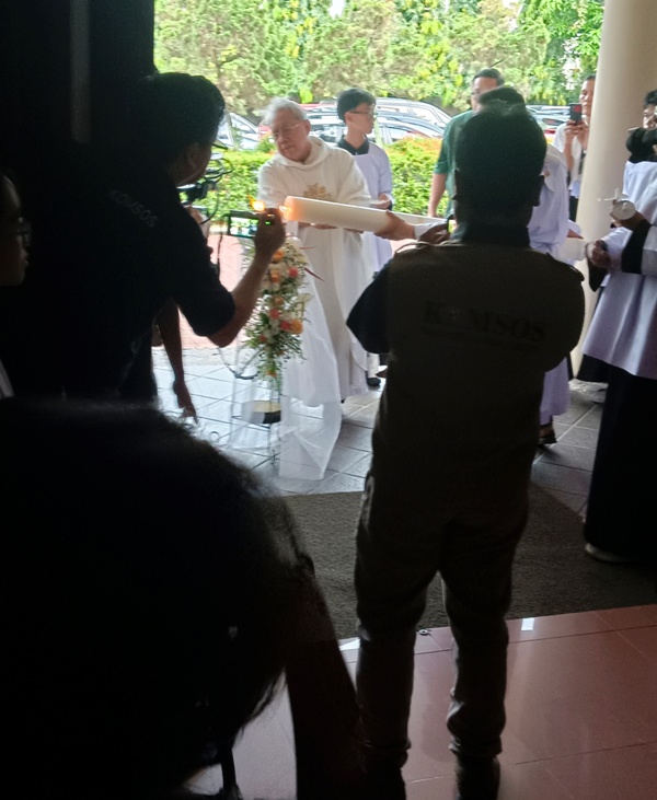 20260404210519_paskah3.jpg