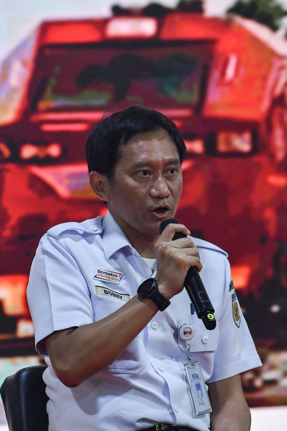20260730230226_antarafoto-kai-batalkan-perjalanan-82-ka-jarak-jauh-akibat-banjir-1768754541.jpg