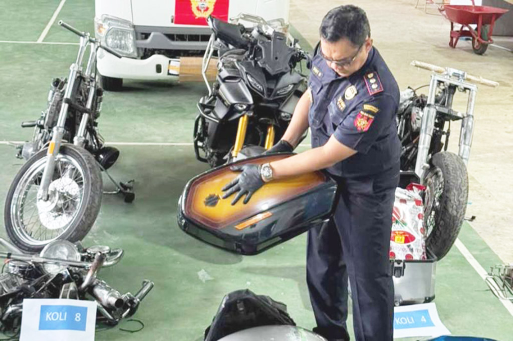 20260811154000_4-Tim-gabungan-Bea-Cukai-Langsa-gagalkan-penyelundupan-sepeda-motor.jpg