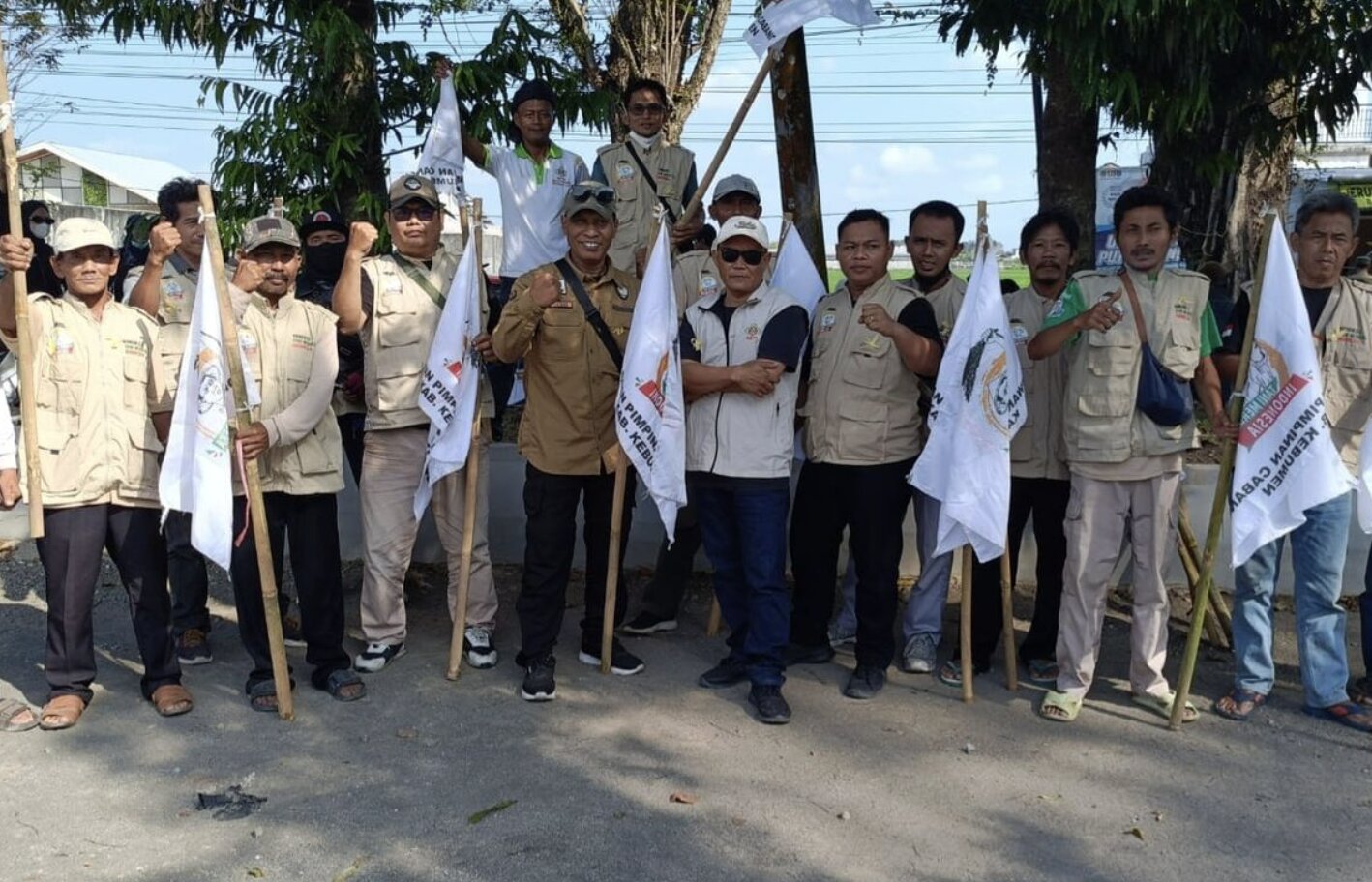20260826010952_demonstran-dari-kebumen.jpg