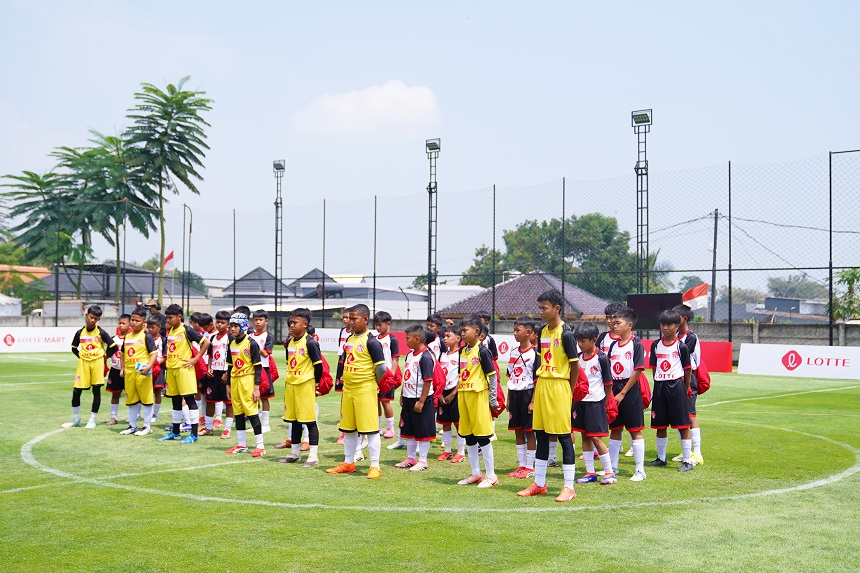 20261026230114_Shin-Tae-yong-Latih-40-Talenta-Muda-Terbaik_3.jpg