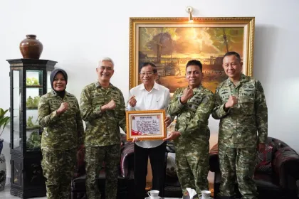 Kapuskes TNI Anjangsana ke Sesepuh TNI, Perkuat Nilai Sapta Marga dan Sumpah Prajurit.