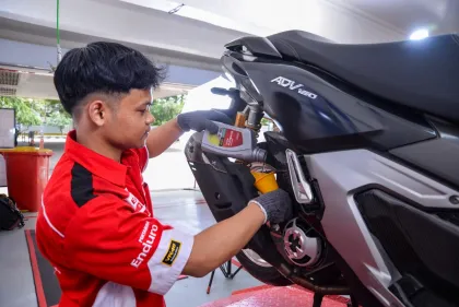 Ganti Oli Pertamina Enduro, Driver Ojol Bisa Dapat Bonus Kuota Internet Telkomsel