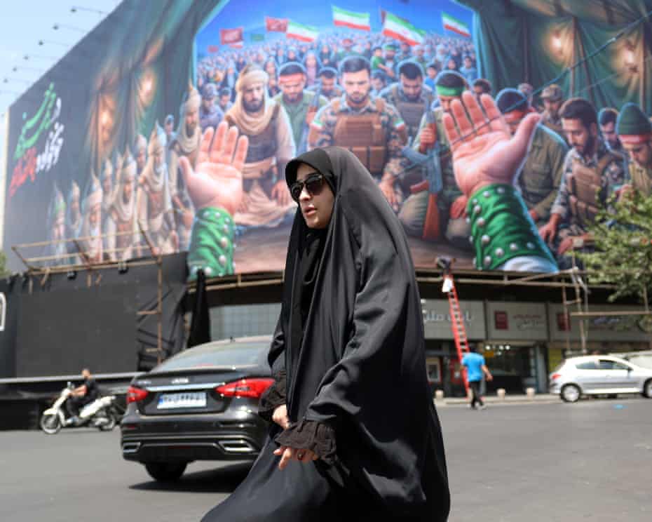 Iran Setuju Mengundang Kembali Inspektur Badan Energi Atom Internasional untuk Pelucutan Nuklir