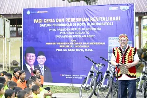 Gambar berita populer Kucurkan Rp14,23 Miliar, Kemendikdasmen Sulap Sekolah Bocor di Nias Jadi Senyaman Ini!