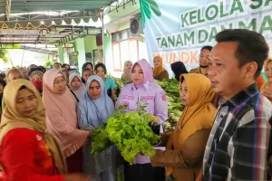 Pemerintah Kabupaten Situbondo Dorong Petani Manfaatkan Limbah Dapur Jadi POC