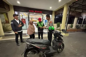 Polres Pelabuhan Tanjung Priok Kembalikan Motor Pengemudi Ojol Korban Penipuan 