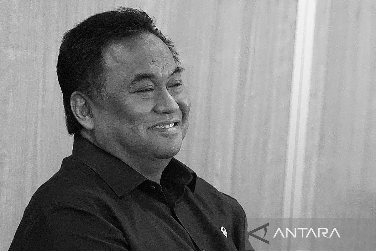 Gambar berita populer Jenazah Rachmat Gobel Dimakamkan di TMP Kalibata Usai Salat Jumat