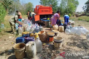 Penyaluran 3,6 Juta Liter Air Bersih untuk Warga yang Terdampak Kekeringan di Bekasi