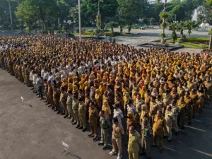 ASN Pemkot Surabaya Diinstruksikan Pindah Kantor ke Balai RW agar Fokus Selesaikan Kemiskinan hingga Stunting