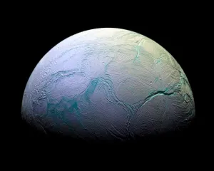 Mikroba Bumi Mampu Bertahan Hidup dalam Simulasi Lingkungan Bulan Planet Saturnus