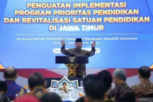 Mendikdasmen Targetkan Revitalisasi 71.744 Sekolah pada 2027