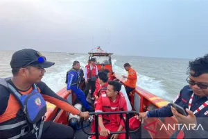 Tim SAR Gabungan Cari Nelayan Hilang saat Melaut di Kuala Tungkal Jambi