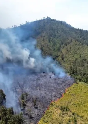 Wisata Kawah Ijen Banyuwangi - Bondowoso Dibuka Lagi Mulai Pukul 00.01 Nanti