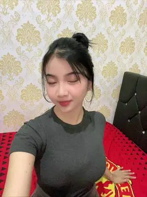 Kunjungi akun @araalagiiiii di TikTok