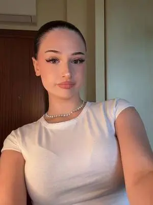 Kunjungi akun @giorgiiiii.elisaaaaaa di TikTok