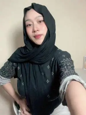 Kunjungi akun @krtikayundia._ di TikTok