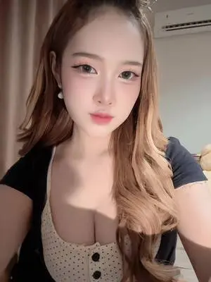 Kunjungi akun @gracesyaevellie di TikTok