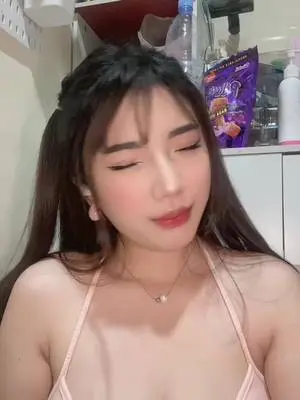 Kunjungi akun @gy.aksara di TikTok