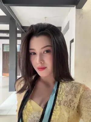 Kunjungi akun @nylasetilia di TikTok