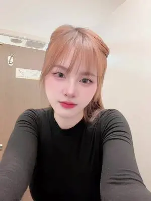 Kunjungi akun @fahfhan di TikTok