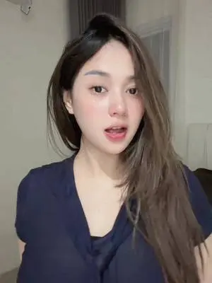 Kunjungi akun @yubimine_ di TikTok