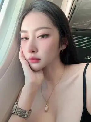 Kunjungi akun @ploysupa__ di TikTok
