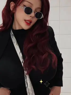 Kunjungi akun @usercoqjoi76u2 di TikTok