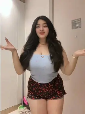 Kunjungi akun @cutregynaaa di TikTok