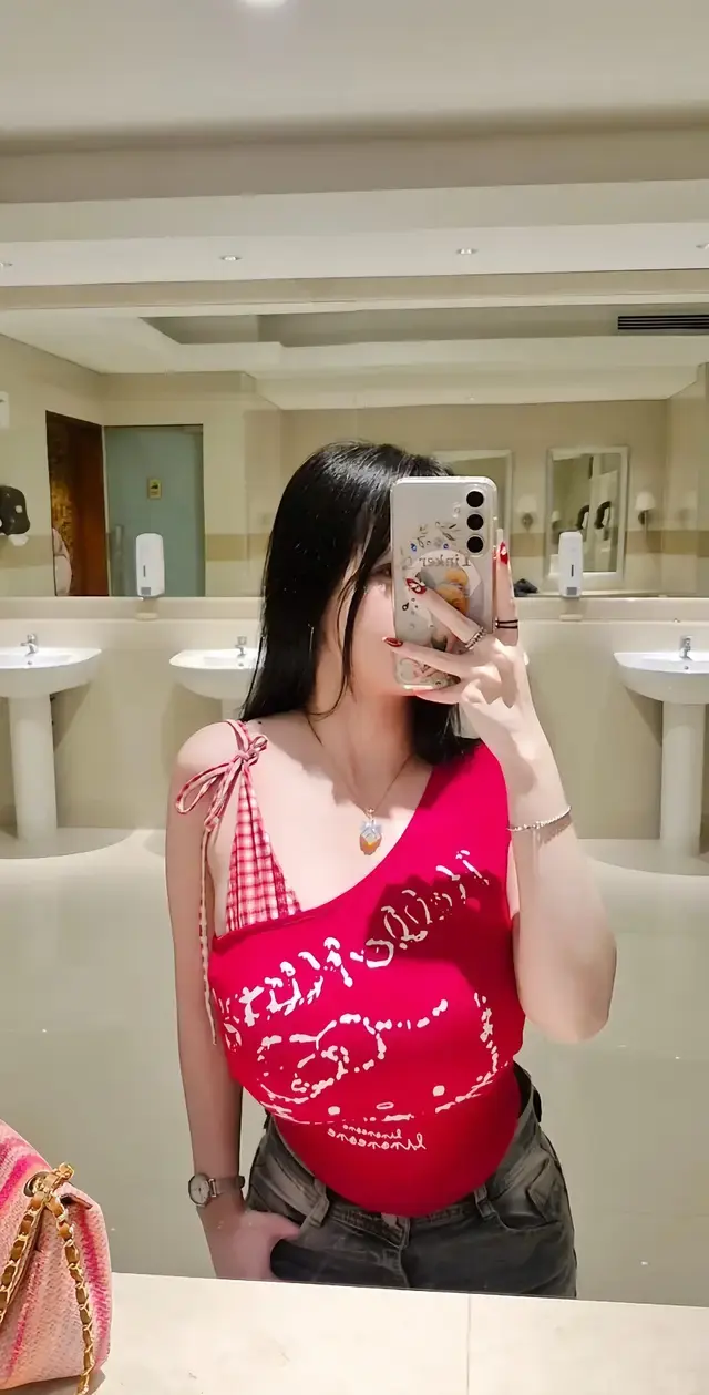 Kunjungi akun @lupyfridayy di TikTok